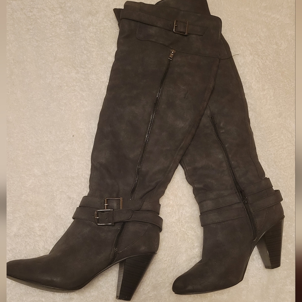 Yvon Knee High Boots